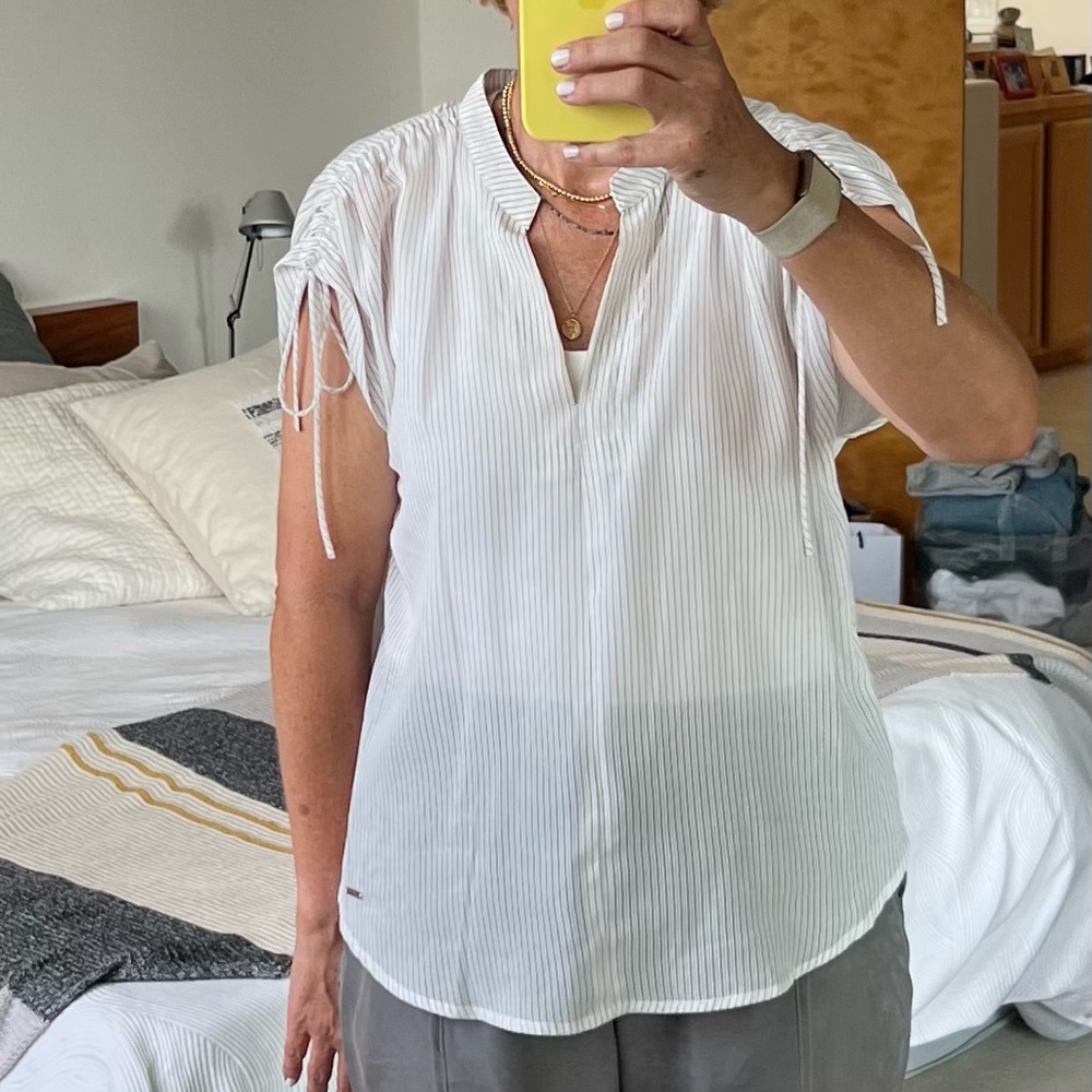 DKNY blouse
